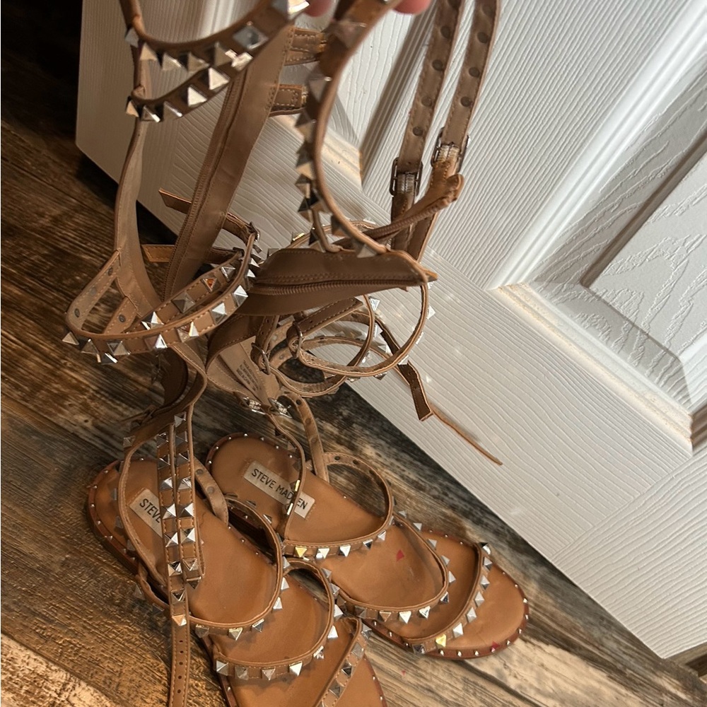 Steve Madden Tan Studded Sandals